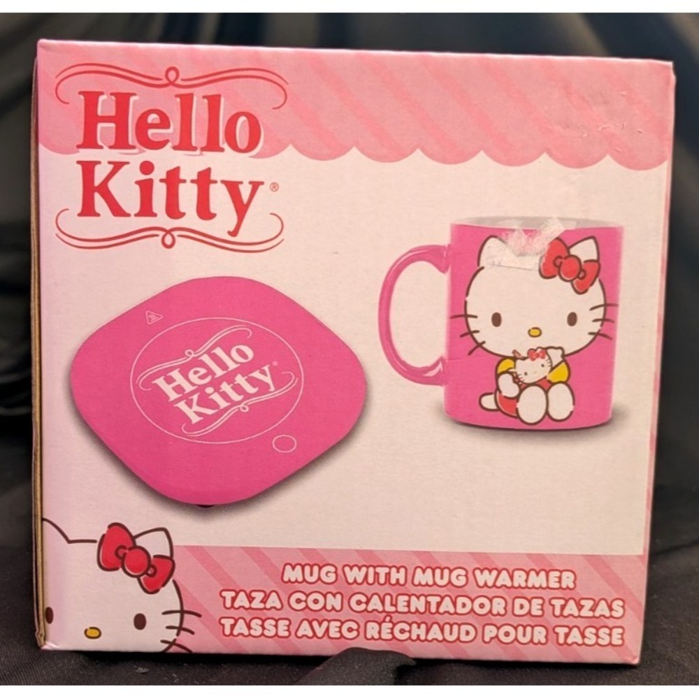 Sanrio Hello Kitty Mug with Mug Warmer Set